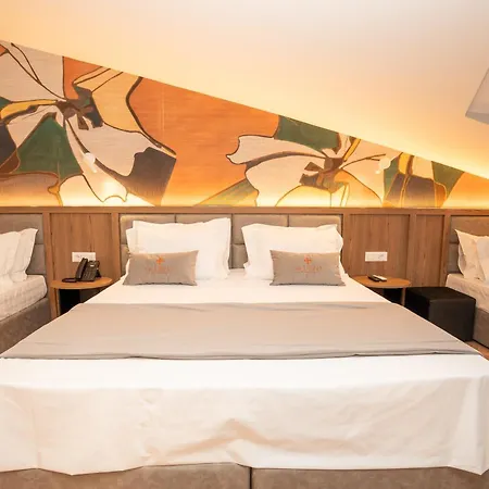 Lasko Hotell Golem (Tirana)