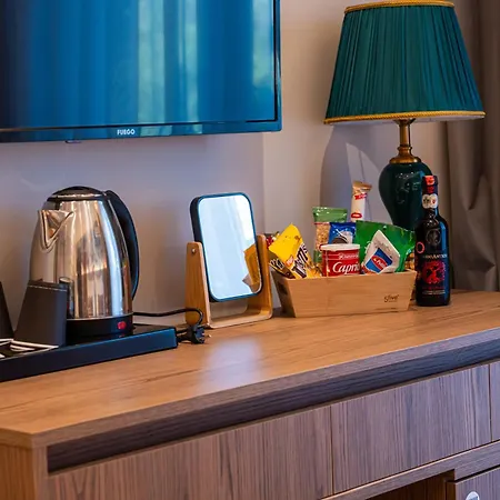Lasko 4* Голем